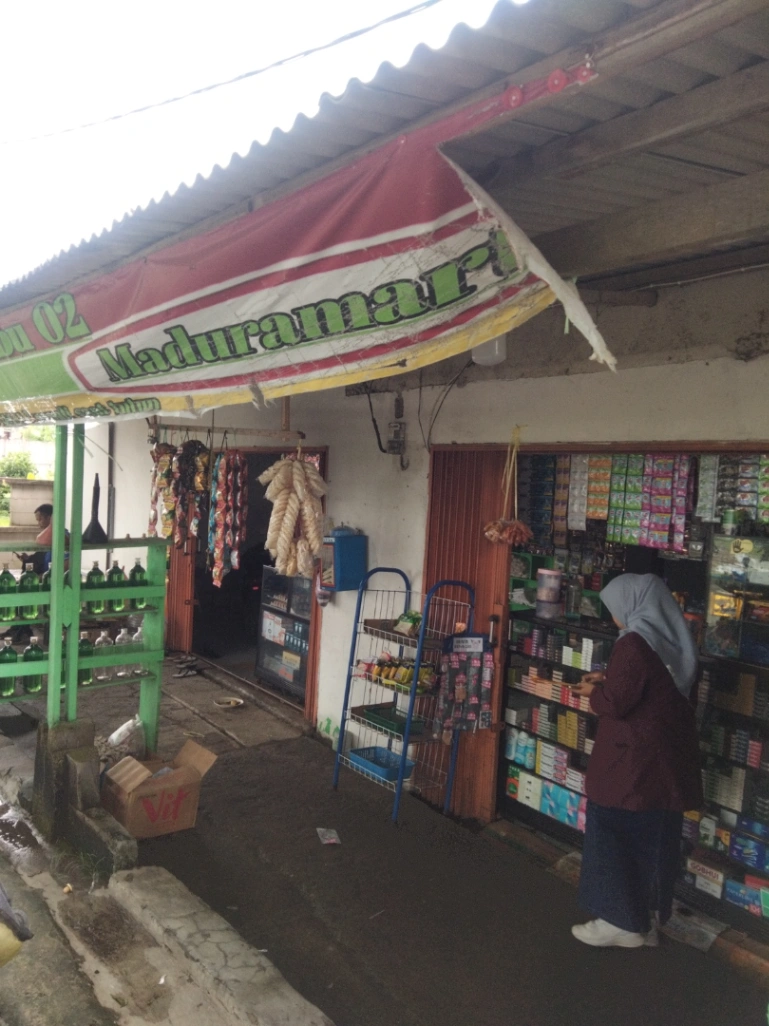 warung Madura ibu Ridho 